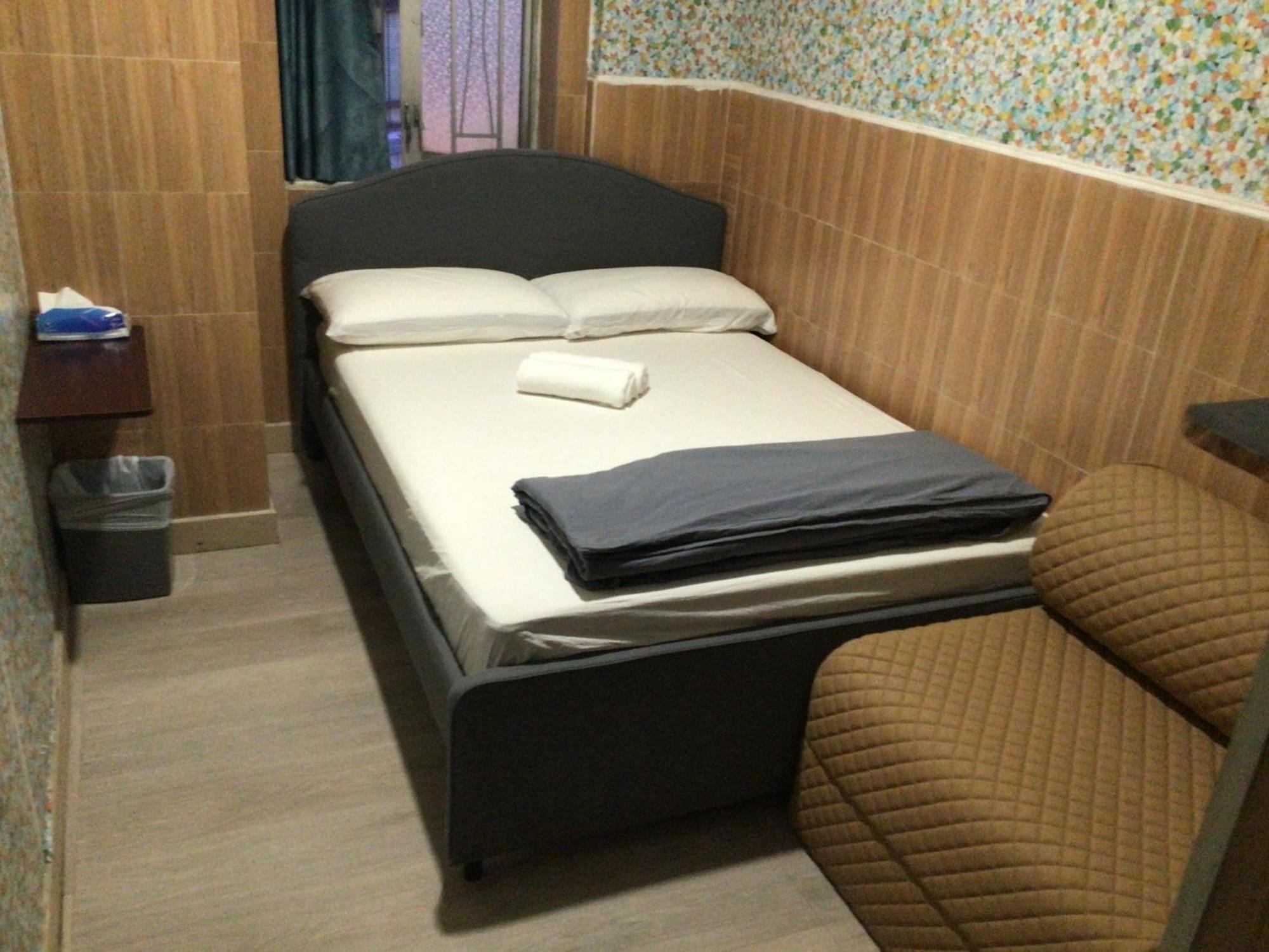 Ajit Guest House Hong Kong Exterior photo